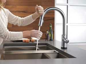 Delta Trinsic Single Handle Pull Down Kitchen Faucet Reviews