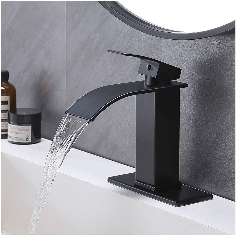 Luxury Bathroom 4