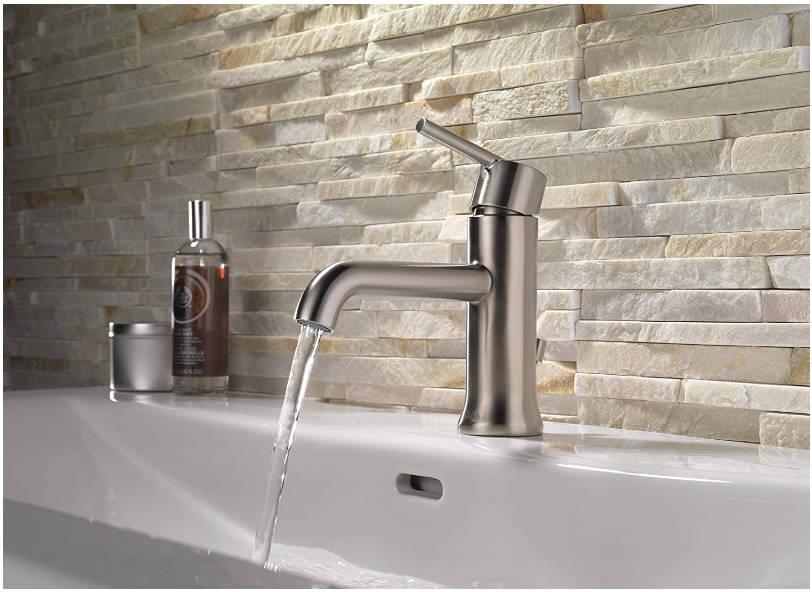 Transitional Bathroom Faucets 10