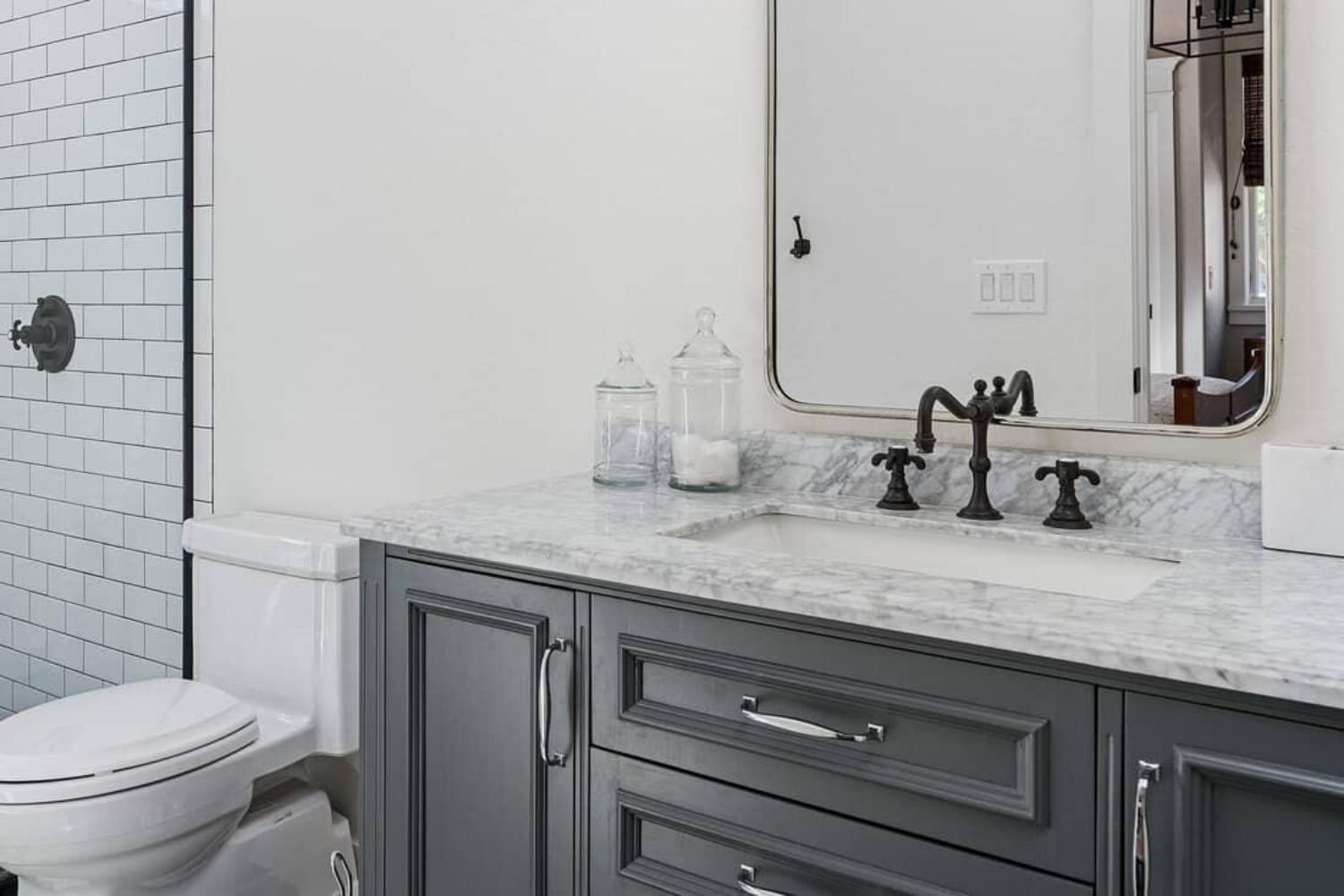 Harmony in Design: Should Bathroom Faucets Match Light Fixtures - Blog - 2